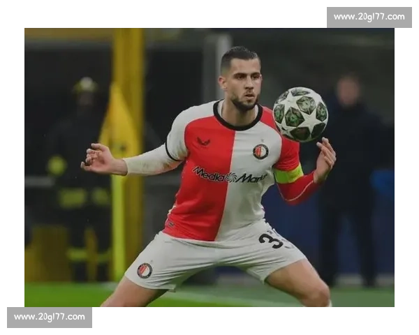 罗马诺曝转会潜规则：球员为何主动私信求曝光？